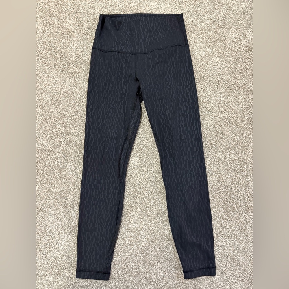 lululemon align high rise size 6- 25”